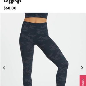 Spanx green camo“ look at me now” M leggings